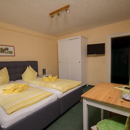 Pension Immergruen Jonsdorf Extérieur photo