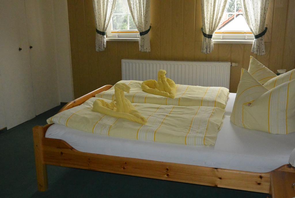 Pension Immergruen Jonsdorf Extérieur photo