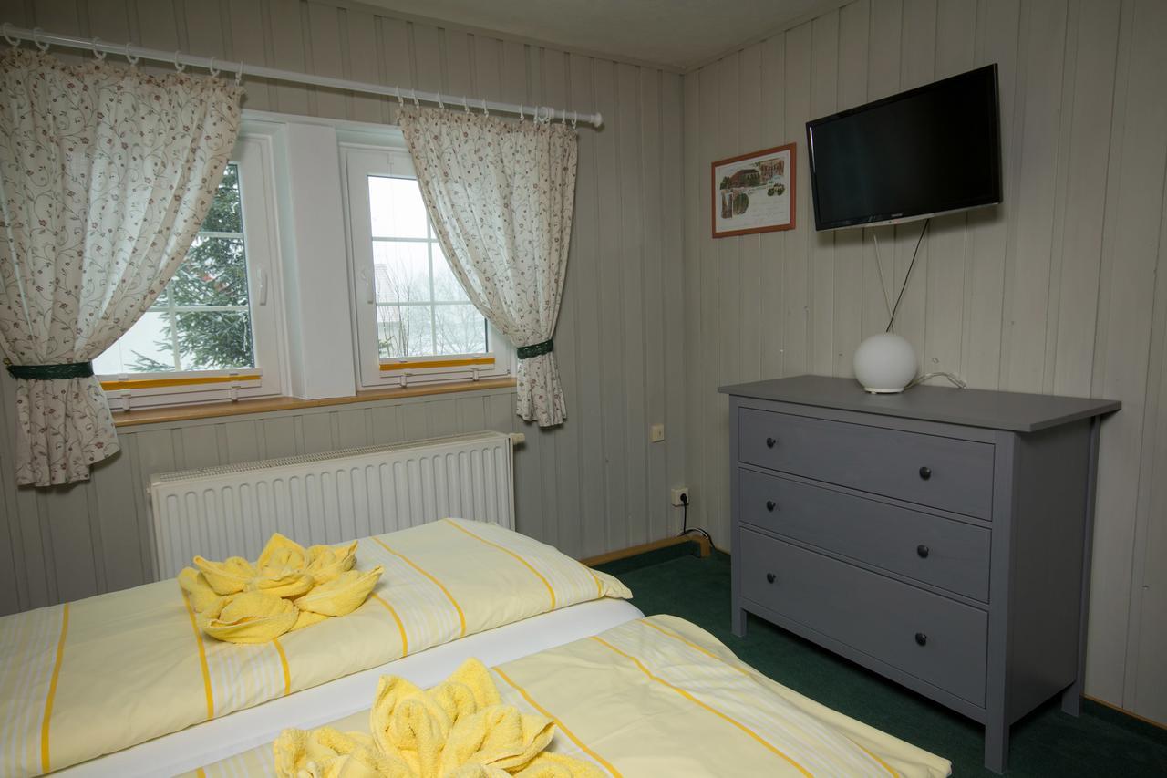 Pension Immergruen Jonsdorf Extérieur photo