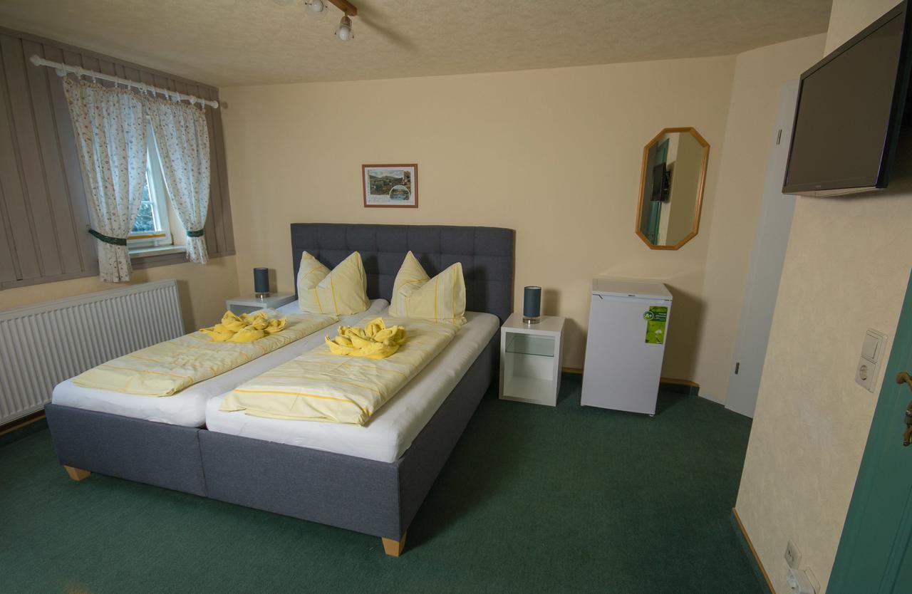 Pension Immergruen Jonsdorf Extérieur photo